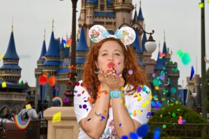 madre que viaja con lactancia materna prolongada 