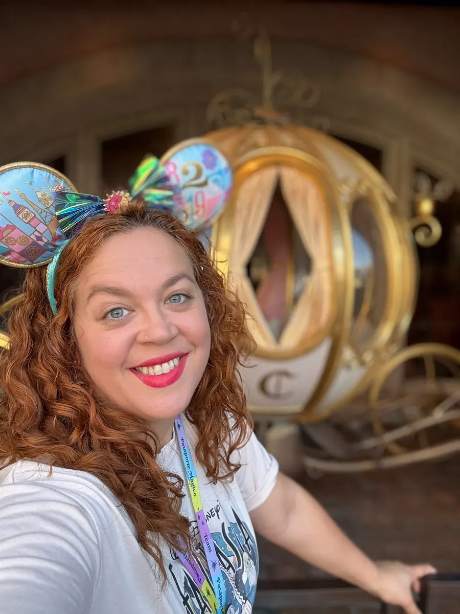 Lara, agente Disney oficial de Los Viajes de Moli