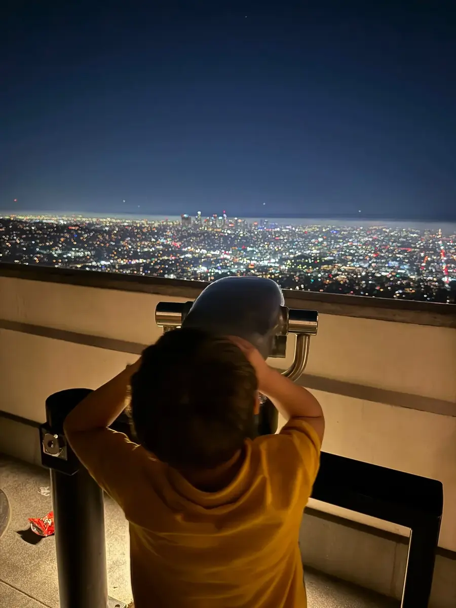 Vistas nocturnas de Los Ángeles desde el Observatorio Griffith